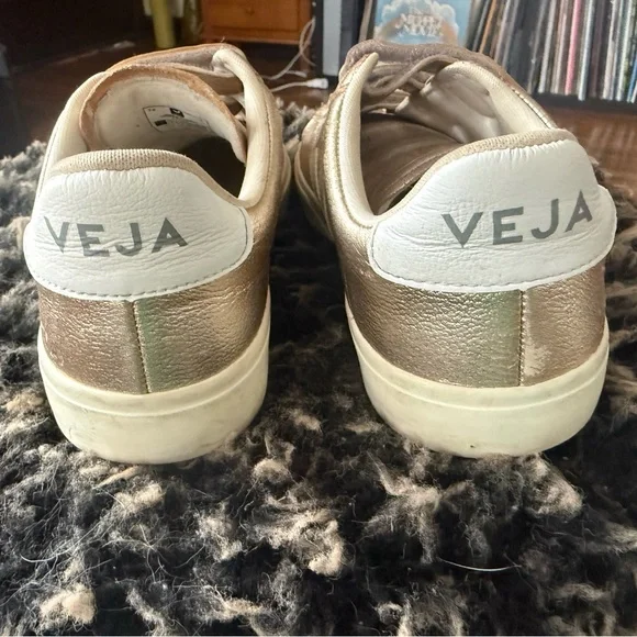 Veja ChromeFree Recife Sneakers - Picture 8 of 12